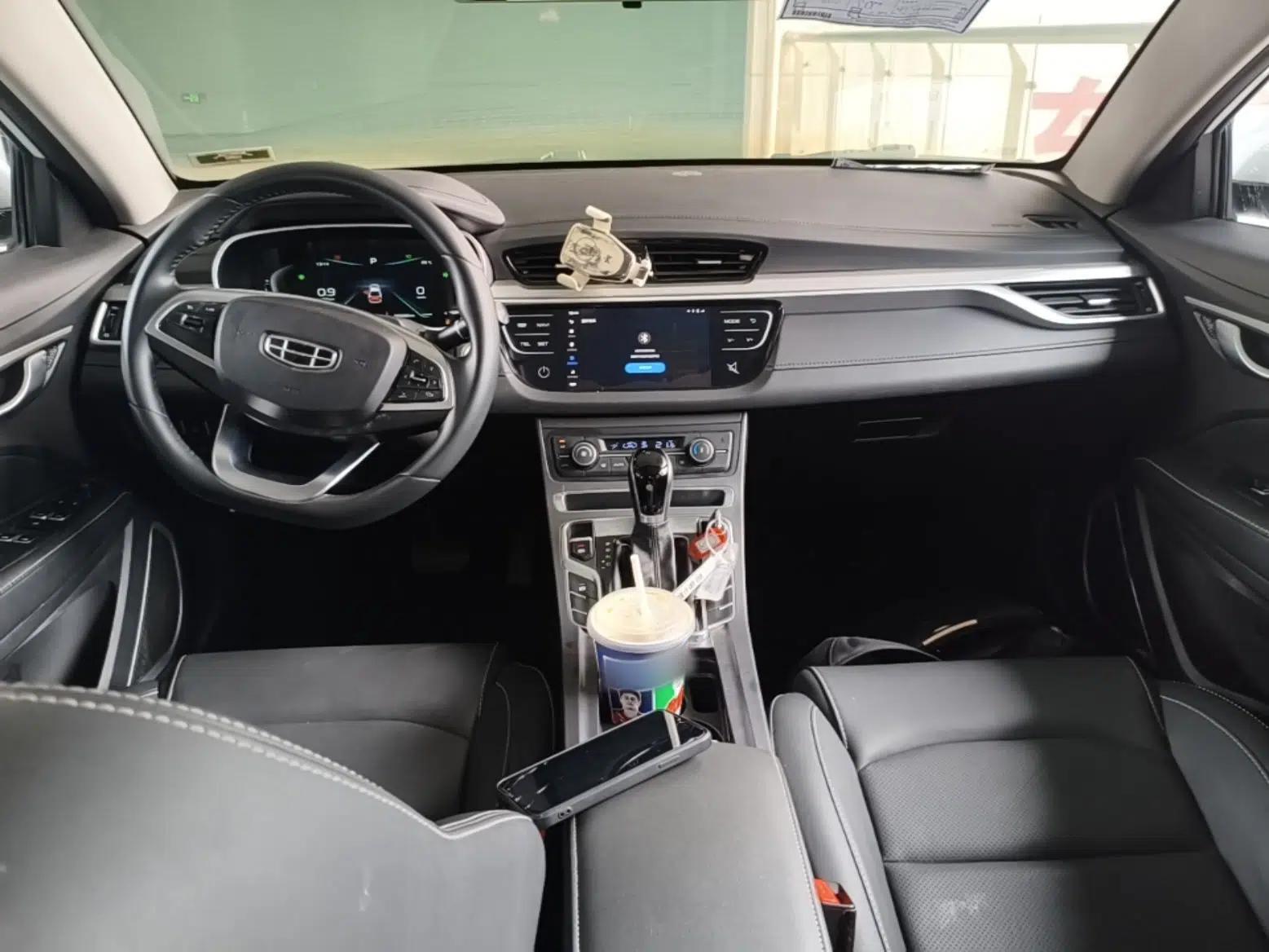 Geely Auto Emgrand 2020 1.5L CVT Upward Version — миниатюра 12