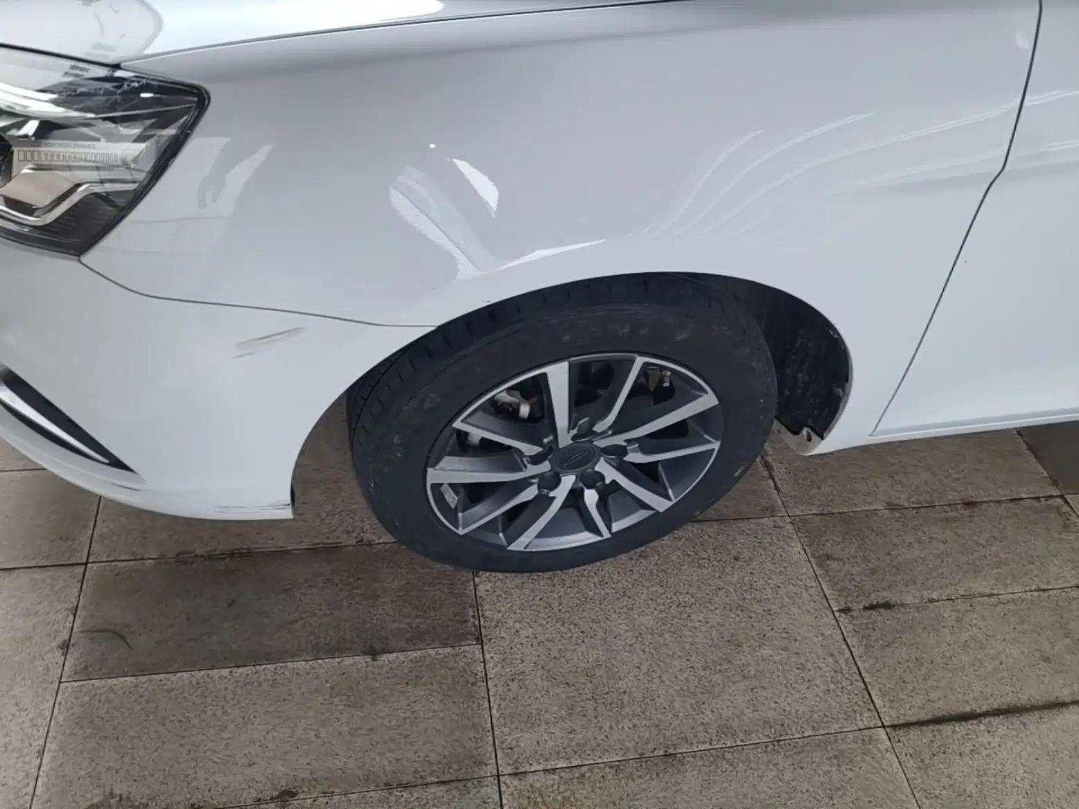 Geely Auto Emgrand 2020 1.5L CVT Upward Version — миниатюра 10