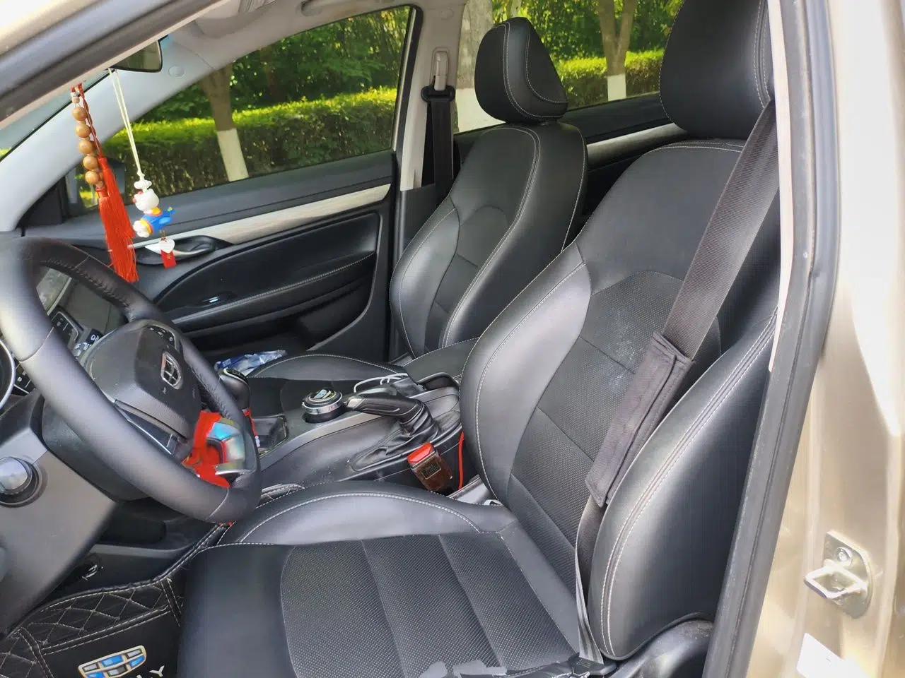 Geely Auto Emgrand 2019 Leading Edition 1.5L Manual Upward Asian Games Edition China VI — миниатюра 12
