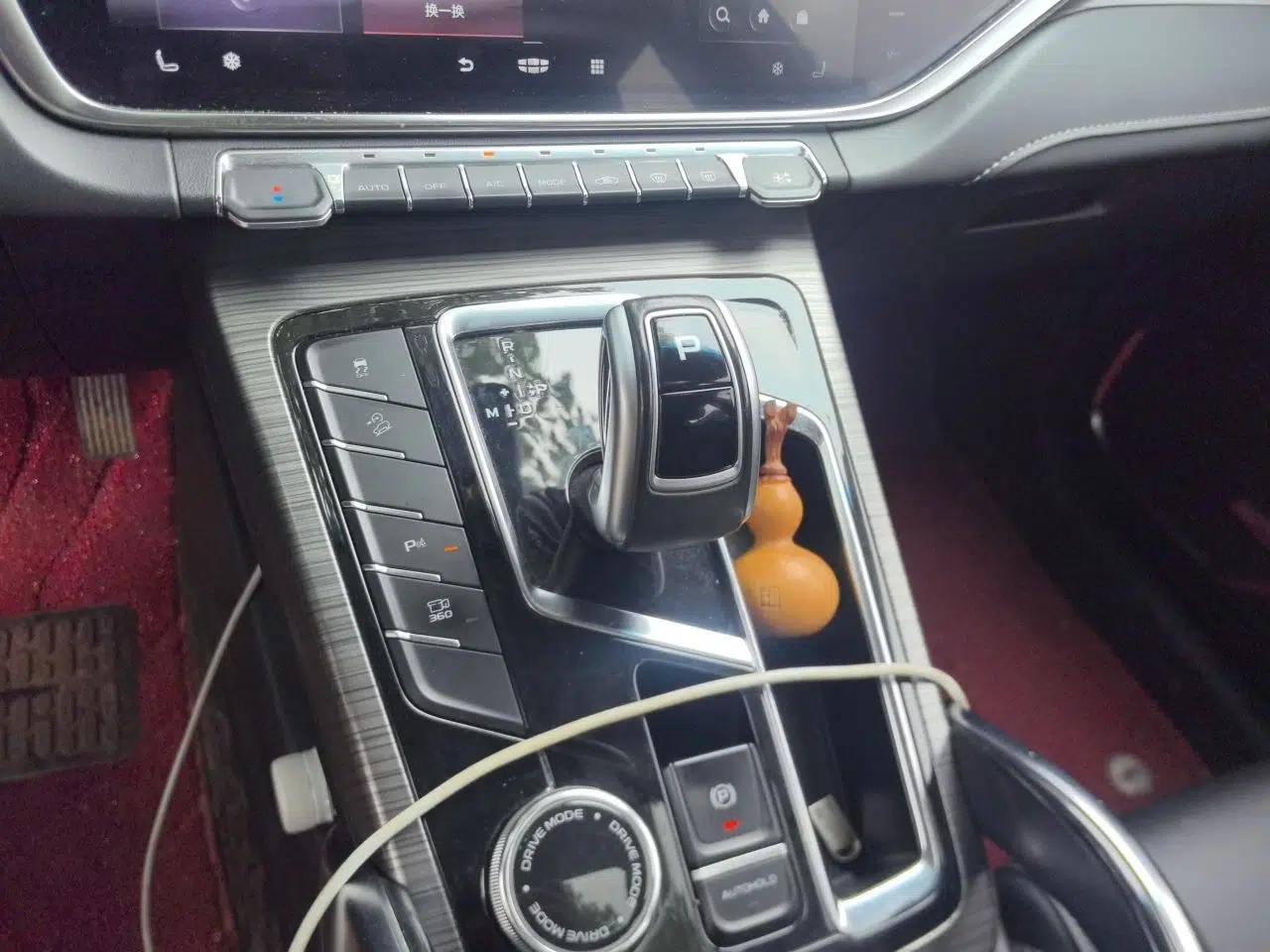 Geely Auto Emgrand X7 Sport 2020 1.8TD DCT ZhiZun PRO — миниатюра 14