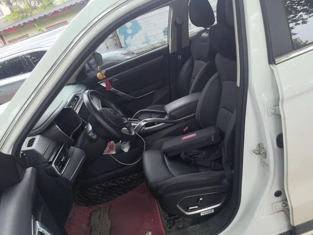Geely Auto Emgrand X7 Sport 2020 1.8TD DCT ZhiZun PRO — миниатюра 15