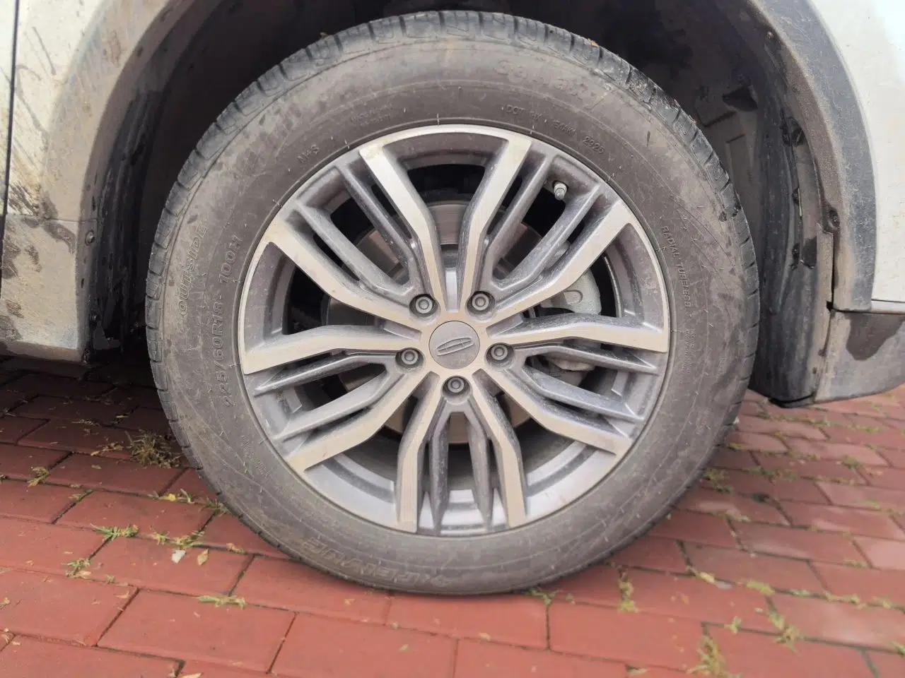Geely Auto Emgrand X7 Sport 2020 1.8TD DCT ZhiZun PRO — миниатюра 8