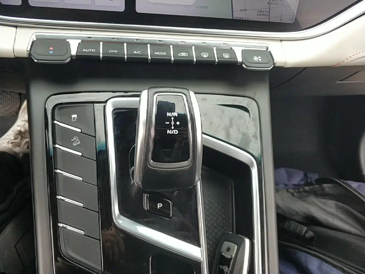 Geely Auto Emgrand X7 Sport 2022 Boyue X 1.8TD DCT Smart Model — миниатюра 21
