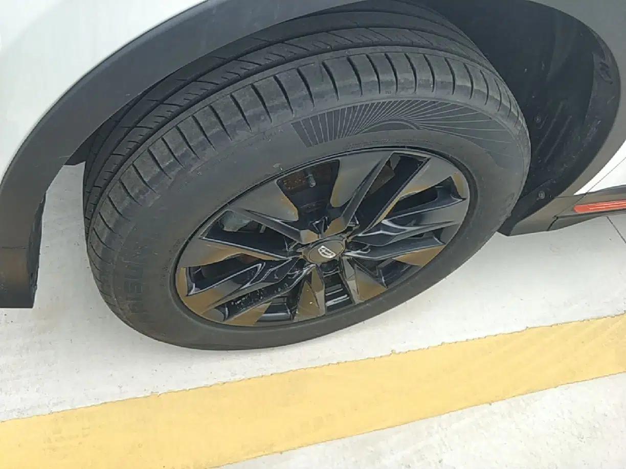 Geely Auto Emgrand X7 Sport 2022 Boyue X 1.8TD DCT Smart Model — миниатюра 10