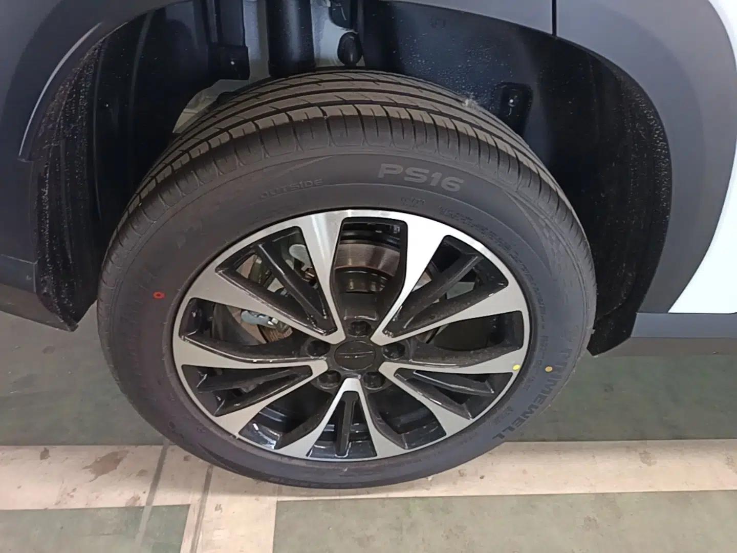 Geely Auto Emgrand X7 Sport 2026 Model 1.5TD Aspirational — миниатюра 11
