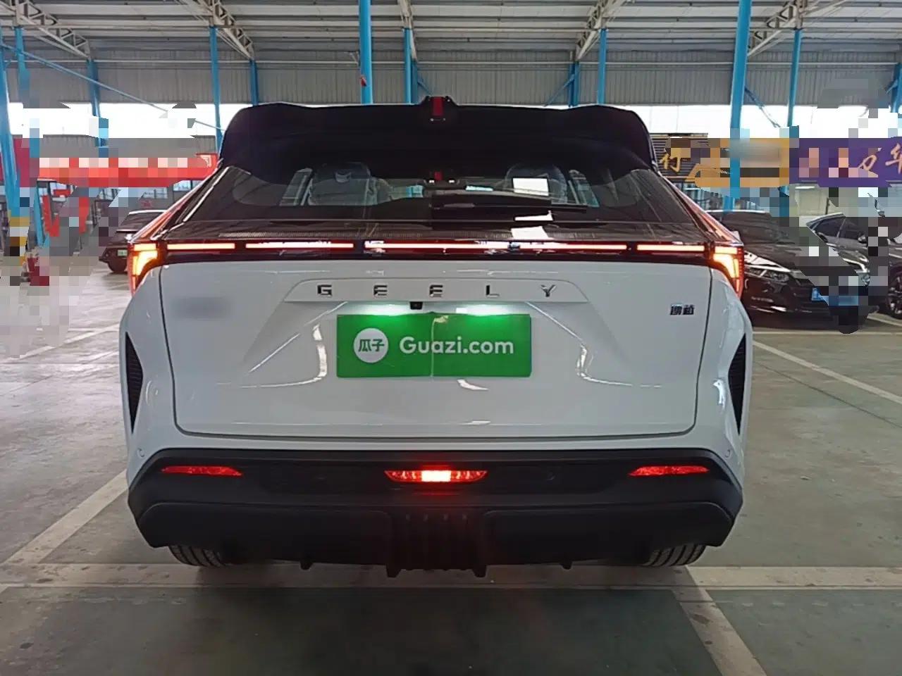 Geely Auto Emgrand X7 Sport 2026 Model 1.5TD Aspirational — миниатюра 5