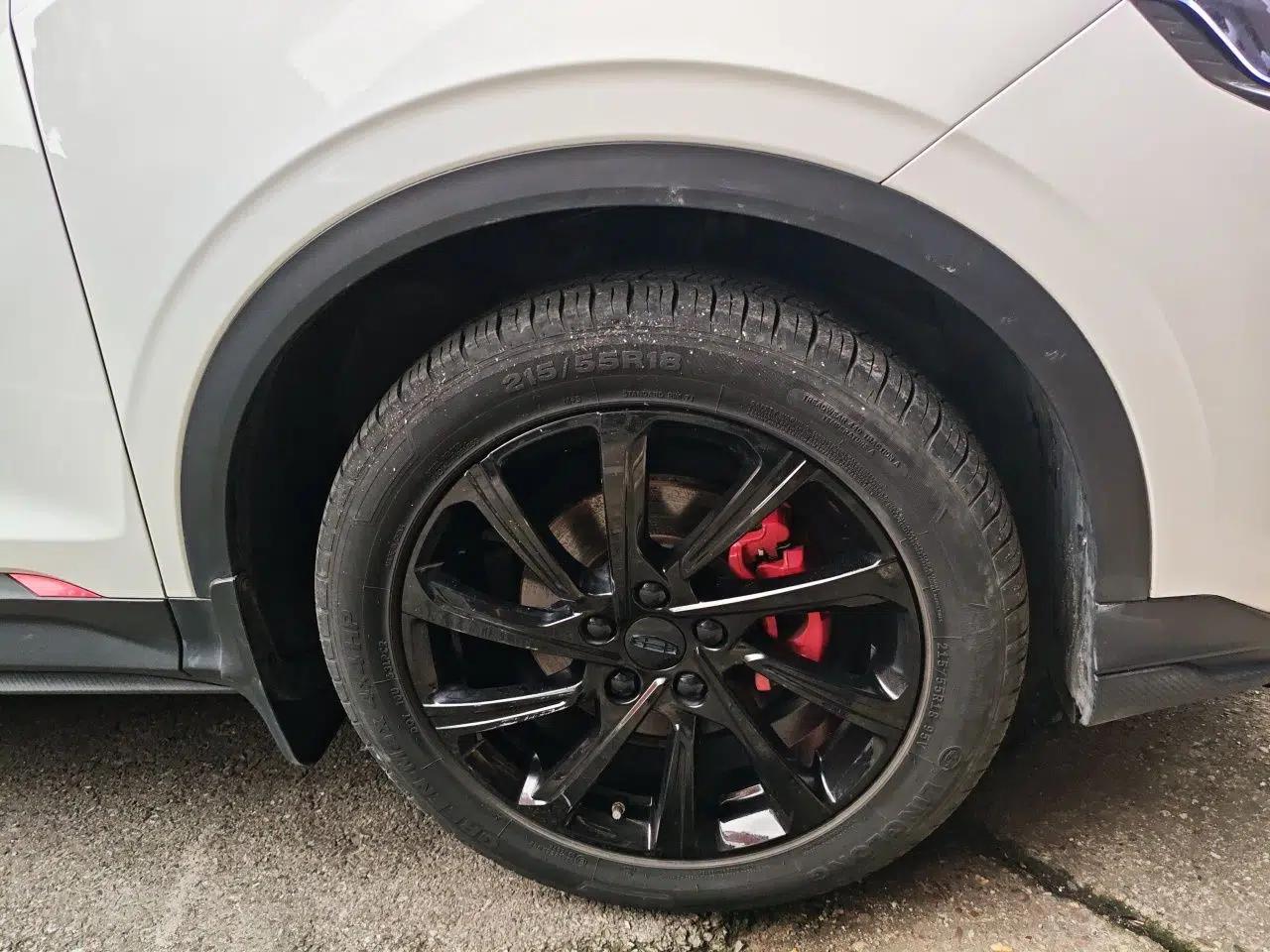 Geely Auto Coolray 2021 1.4T DCT Diamond Edition — миниатюра 8