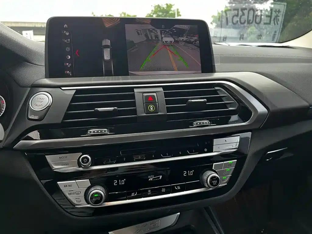 BMW X3 2019 xDrive25i Luxury Package — миниатюра 13