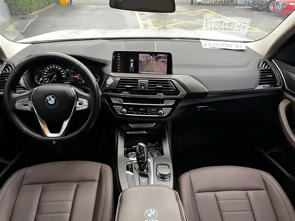 BMW X3 2019 xDrive25i Luxury Package — миниатюра 9