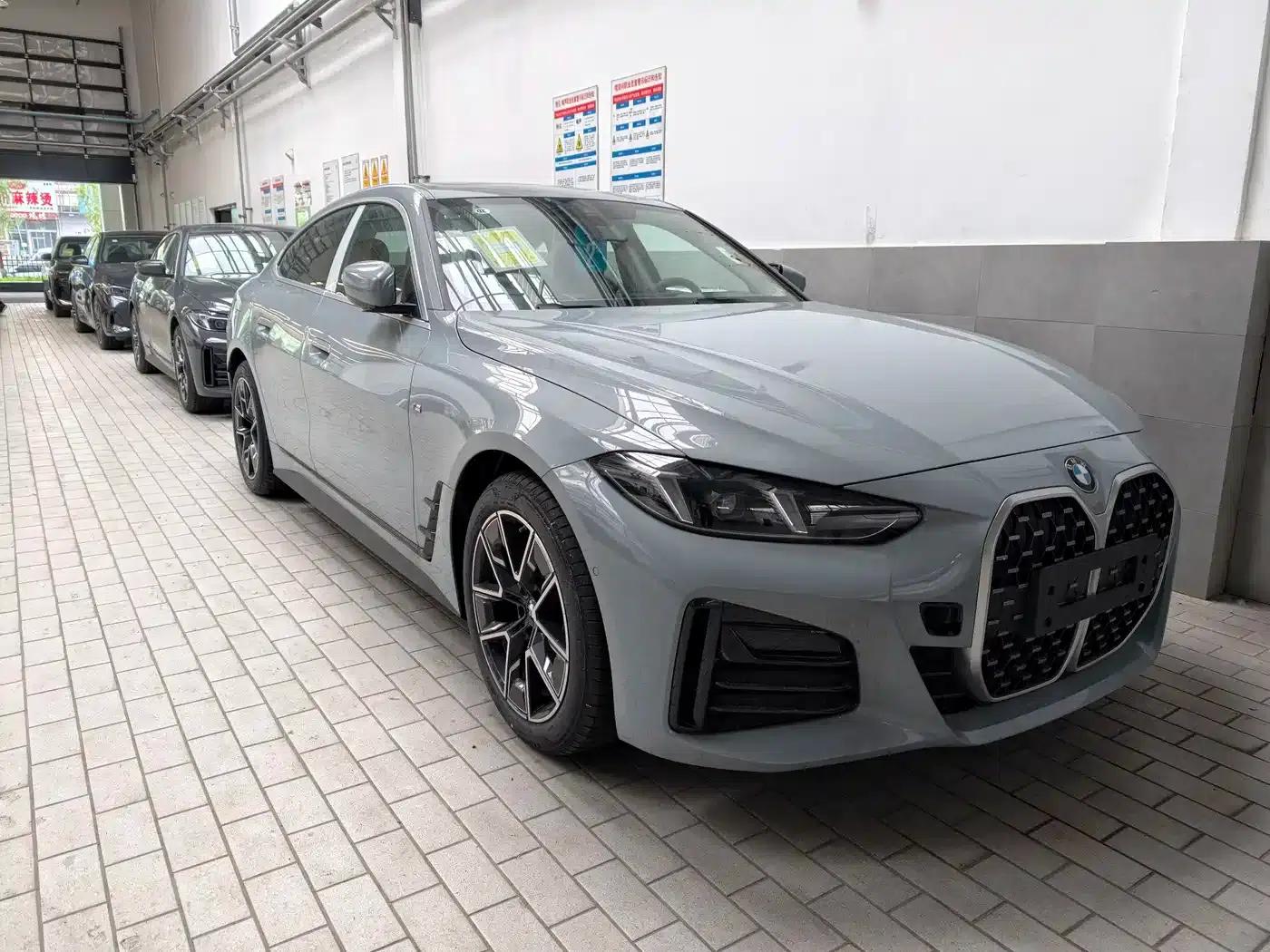 2026 BMW 4 Series 425i M Sport Package — миниатюра 3