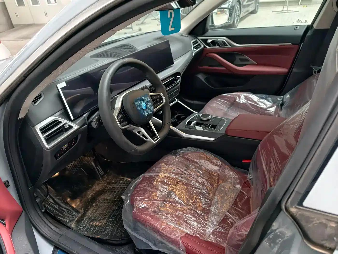 2026 BMW 4 Series 425i M Sport Package — миниатюра 10