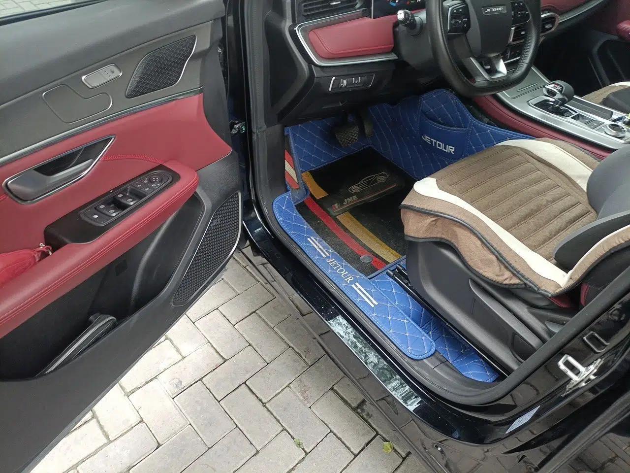 JETOUR X70 PLUS 2023 1.5T DCT Ziqiang PRO+ 7-Seater — миниатюра 16