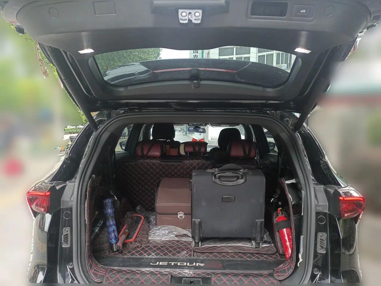 JETOUR X70 PLUS 2023 1.5T DCT Ziqiang PRO+ 7-Seater — миниатюра 19