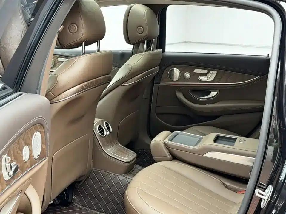 Mercedes-Benz E-Class 2023 E 300 L Luxury — миниатюра 6