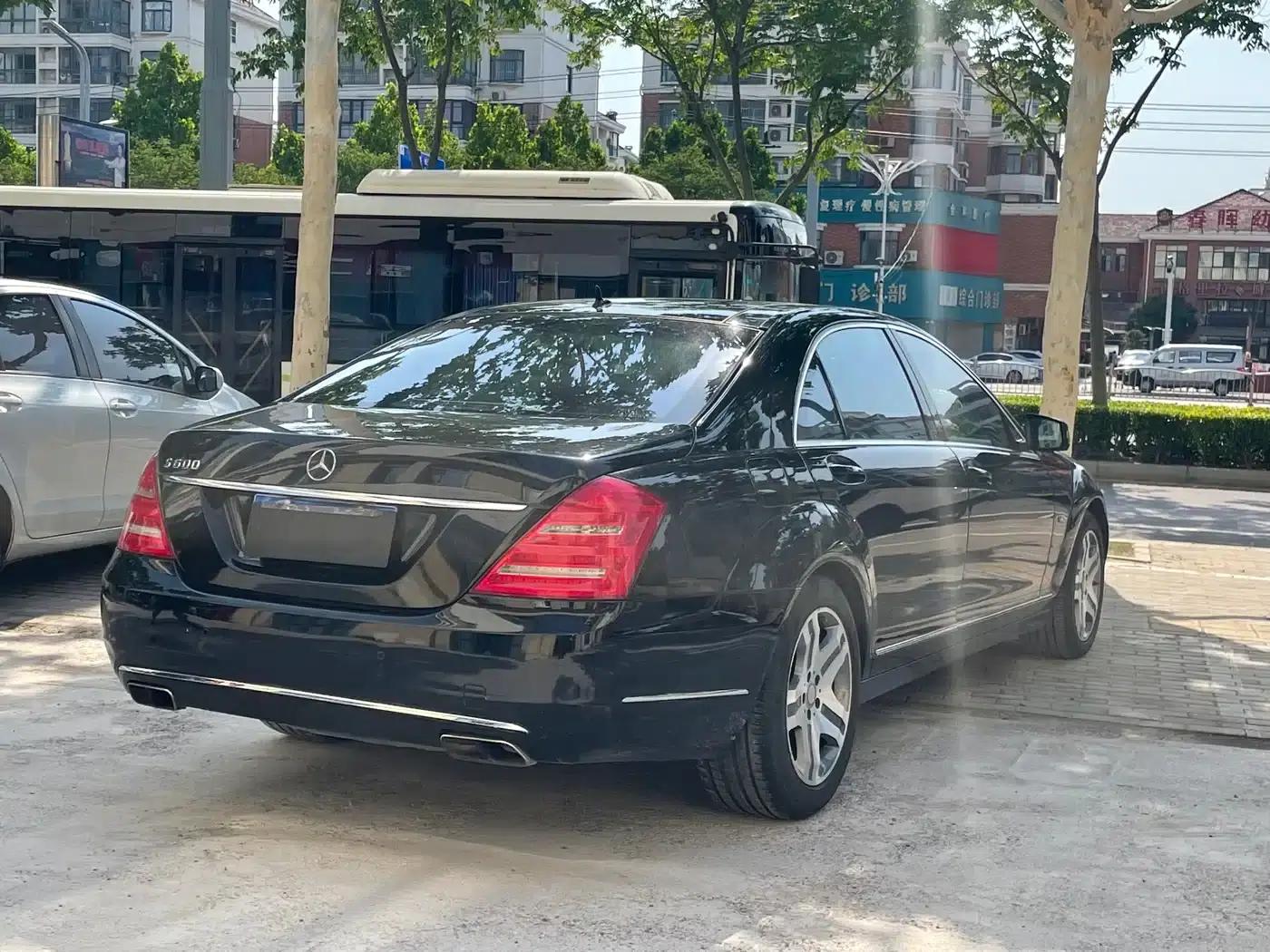 2010 Mercedes-Benz S-Class S 600 L — миниатюра 4