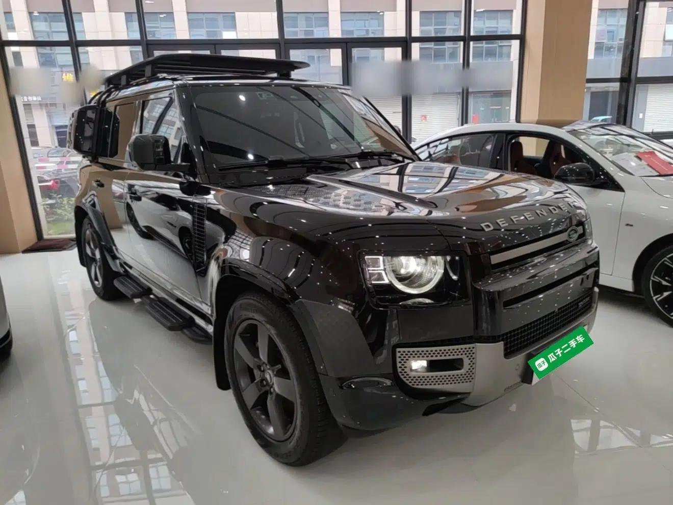 Land Rover Defender 2023 Facelift 110 3.0T P400 X-DYNAMIC HSE — миниатюра 3