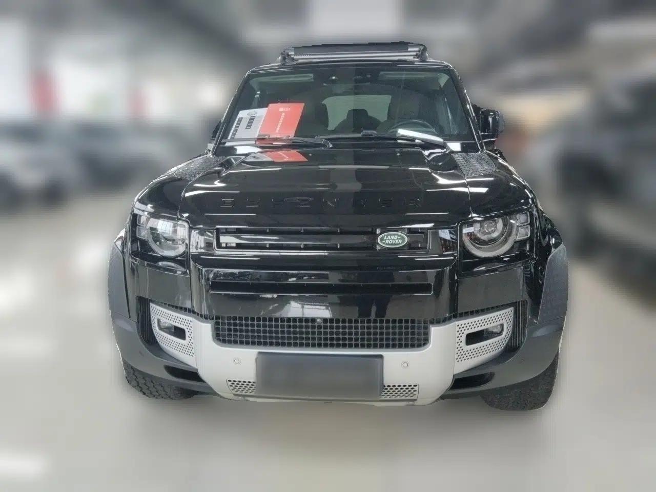 Land Rover Defender 2020 110 P400 Dark Special Edition — миниатюра 2