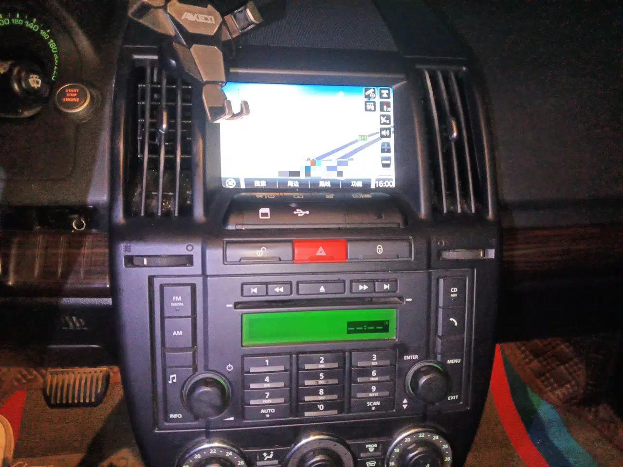 Land Rover Freelander 2 2011 3.2L i6 SE Gasoline Version — миниатюра 13