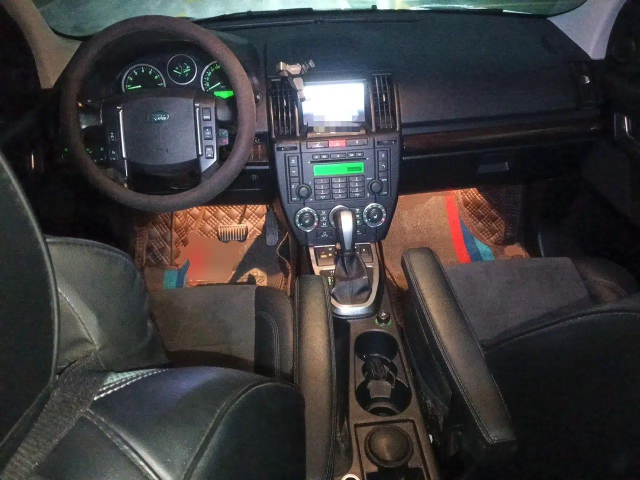 Land Rover Freelander 2 2011 3.2L i6 SE Gasoline Version — миниатюра 9