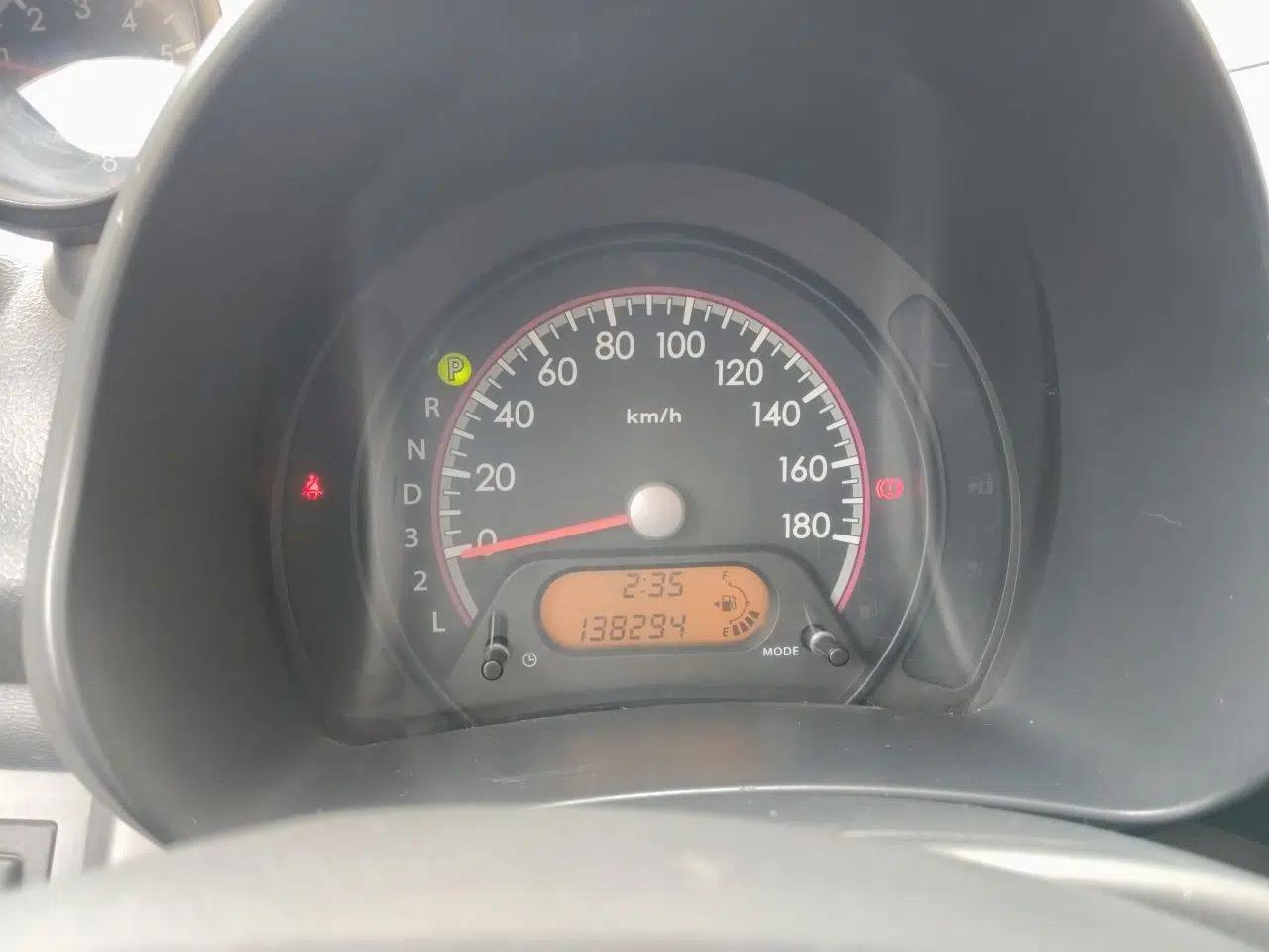 Suzuki Alto 2009 1.0L Automatic Luxury Version — миниатюра 11