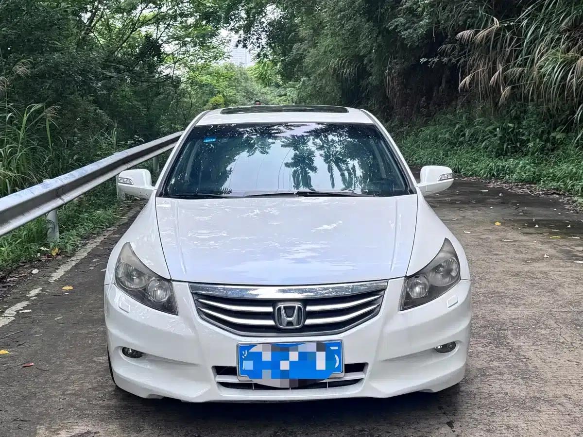 2012 Honda Accord 2.4L EXL Navi — миниатюра 2