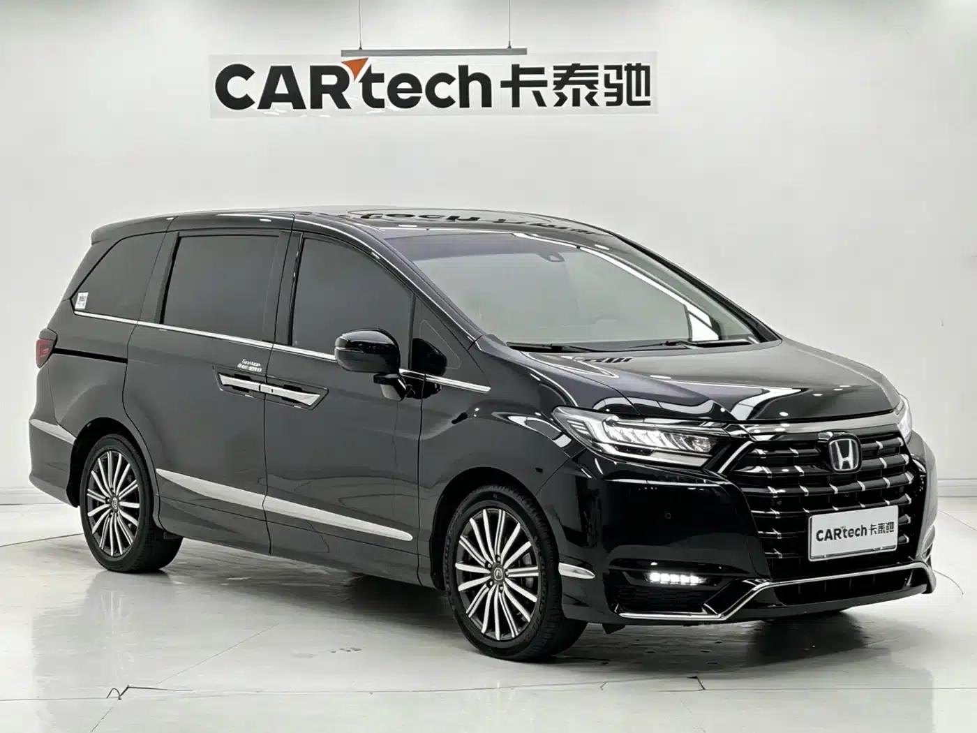 Elysion 2022 2.0L e:HEV Supreme Edition — миниатюра 3