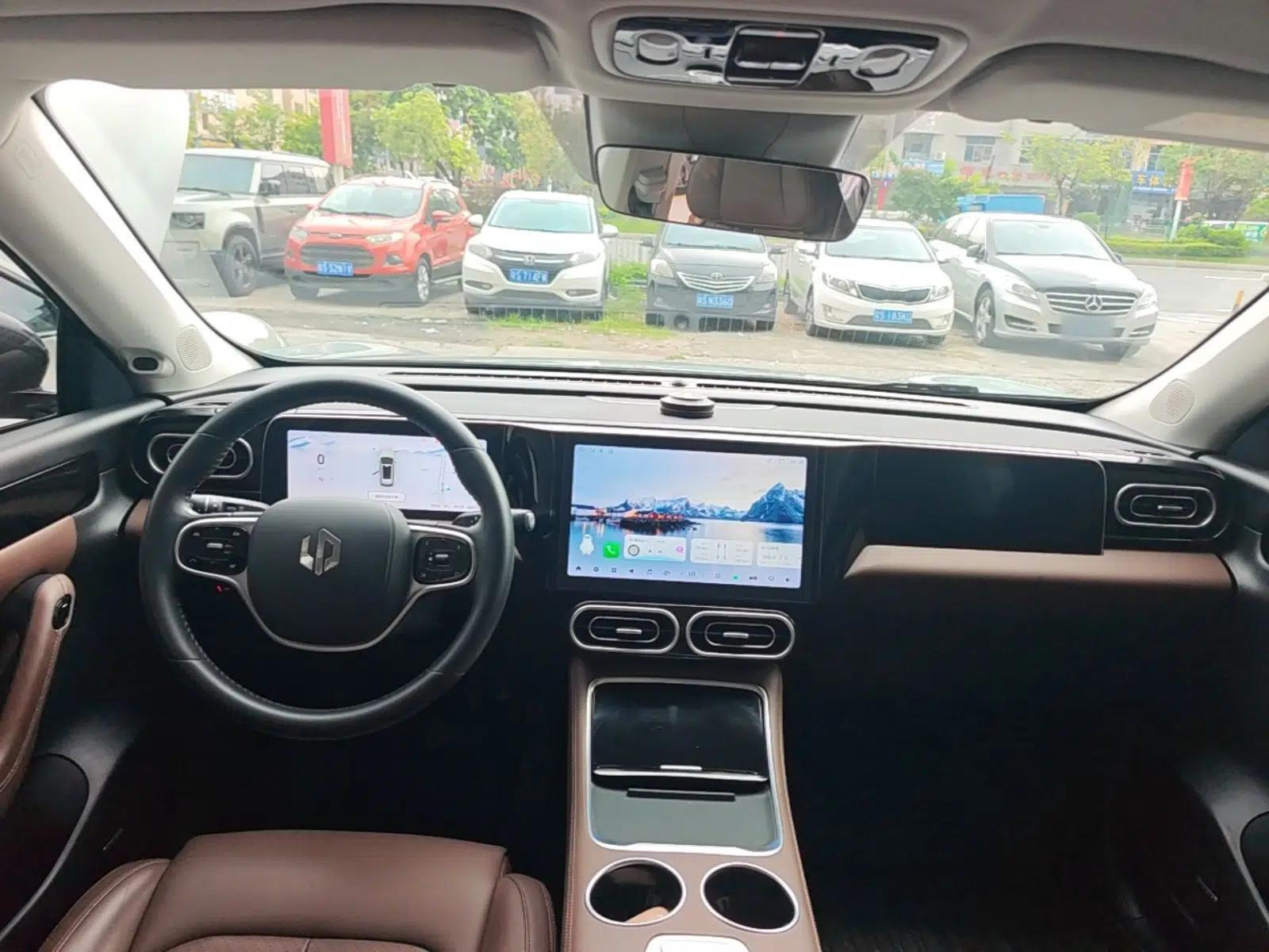 Leapmotor C11 2023 Extended-Range 285 Comfort Edition — миниатюра 17