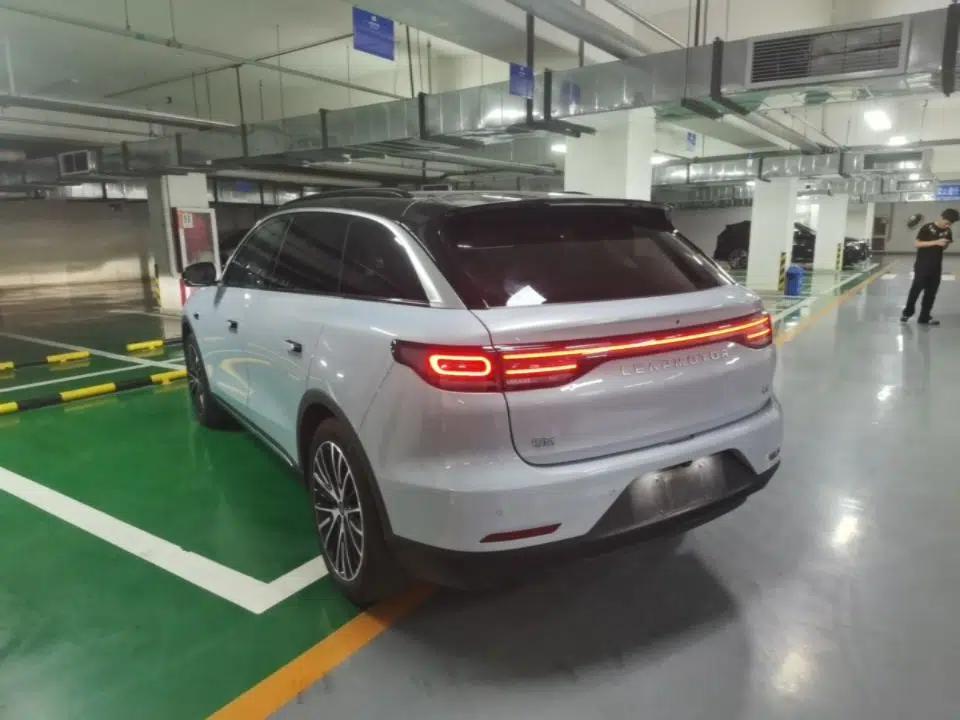 Leapmotor C11 2026 All-Electric 640 LiDAR Prestige Edition — миниатюра 4