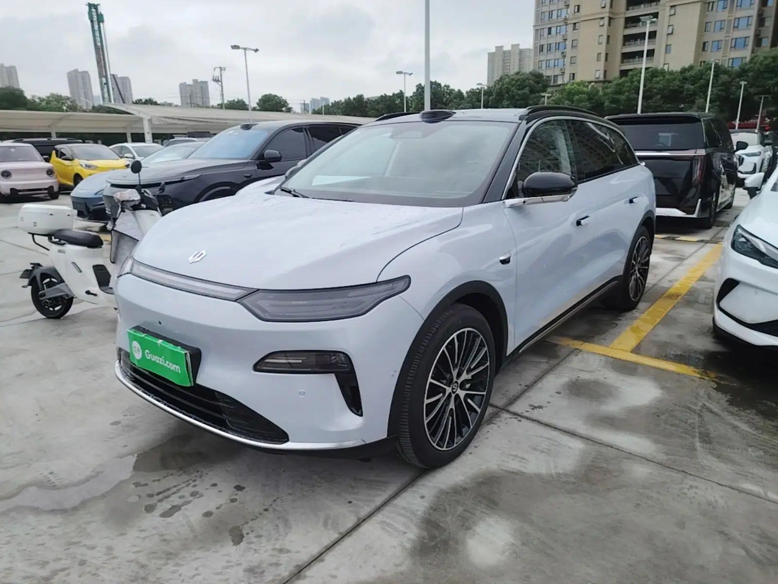 Leapmotor C11 2026 All-Electric 640 LiDAR Prestige Edition — миниатюра 1