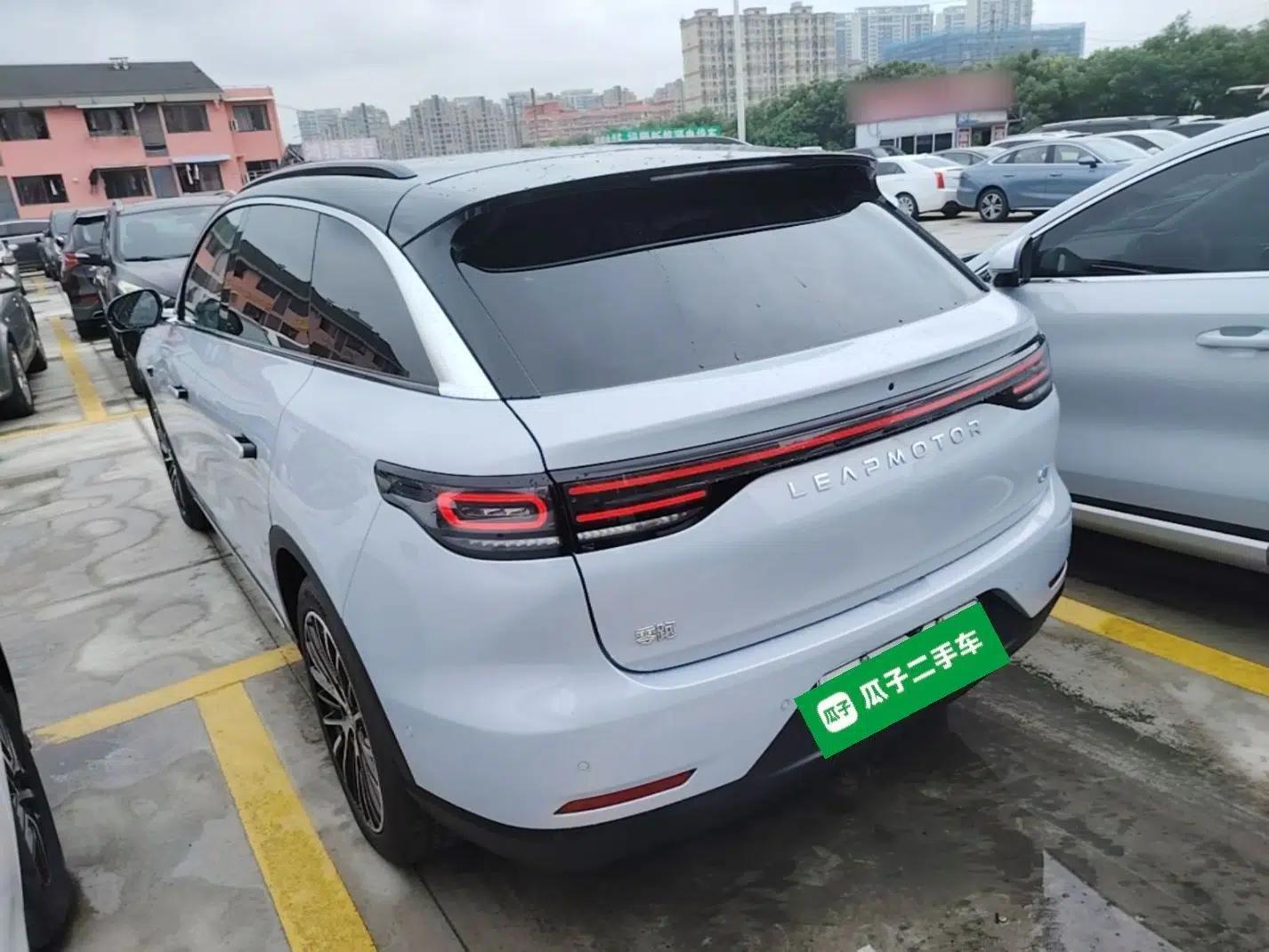 Leapmotor C11 2026 All-Electric 640 LiDAR Prestige Edition — миниатюра 4