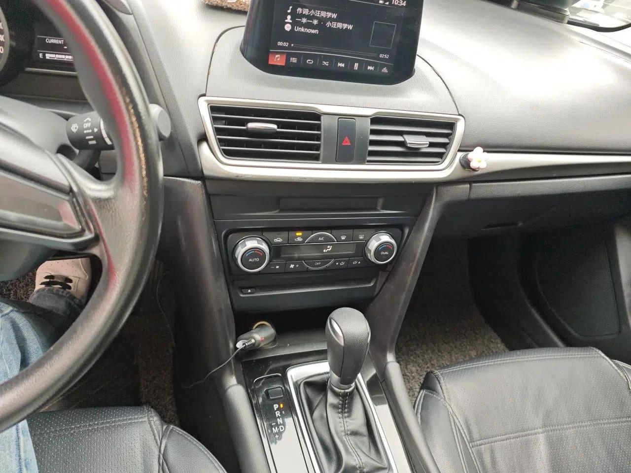 Mazda 3 Axela 2017 Sedan 1.5L Automatic Luxury Model Emission Standard China V — миниатюра 13