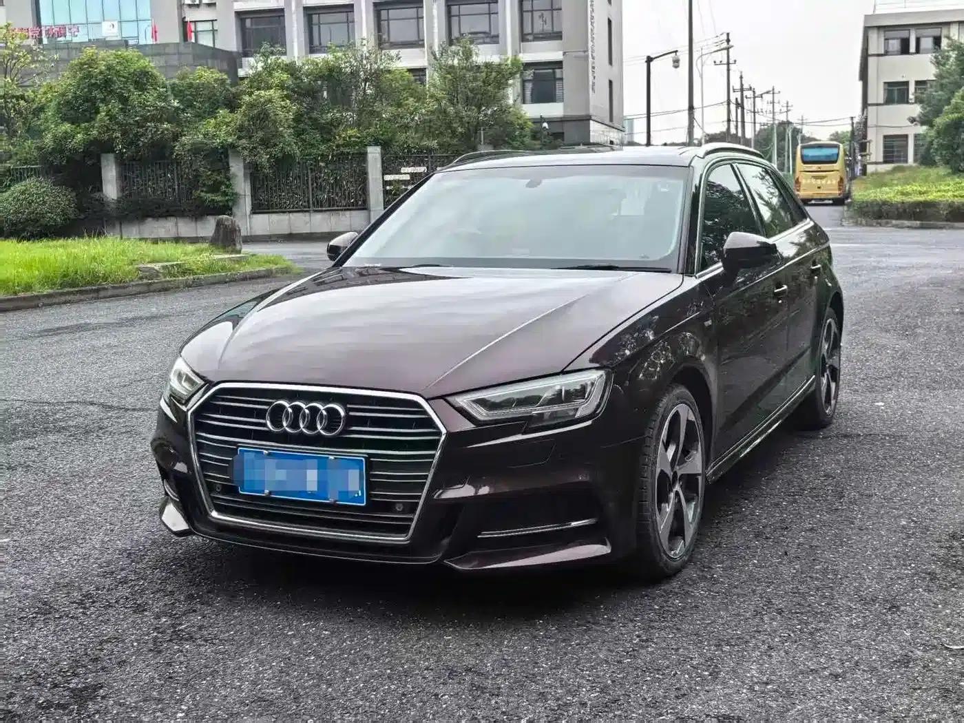 Audi A3 2019 Sportback 35 TFSI Sport (China VI Emission Standard) — миниатюра 1