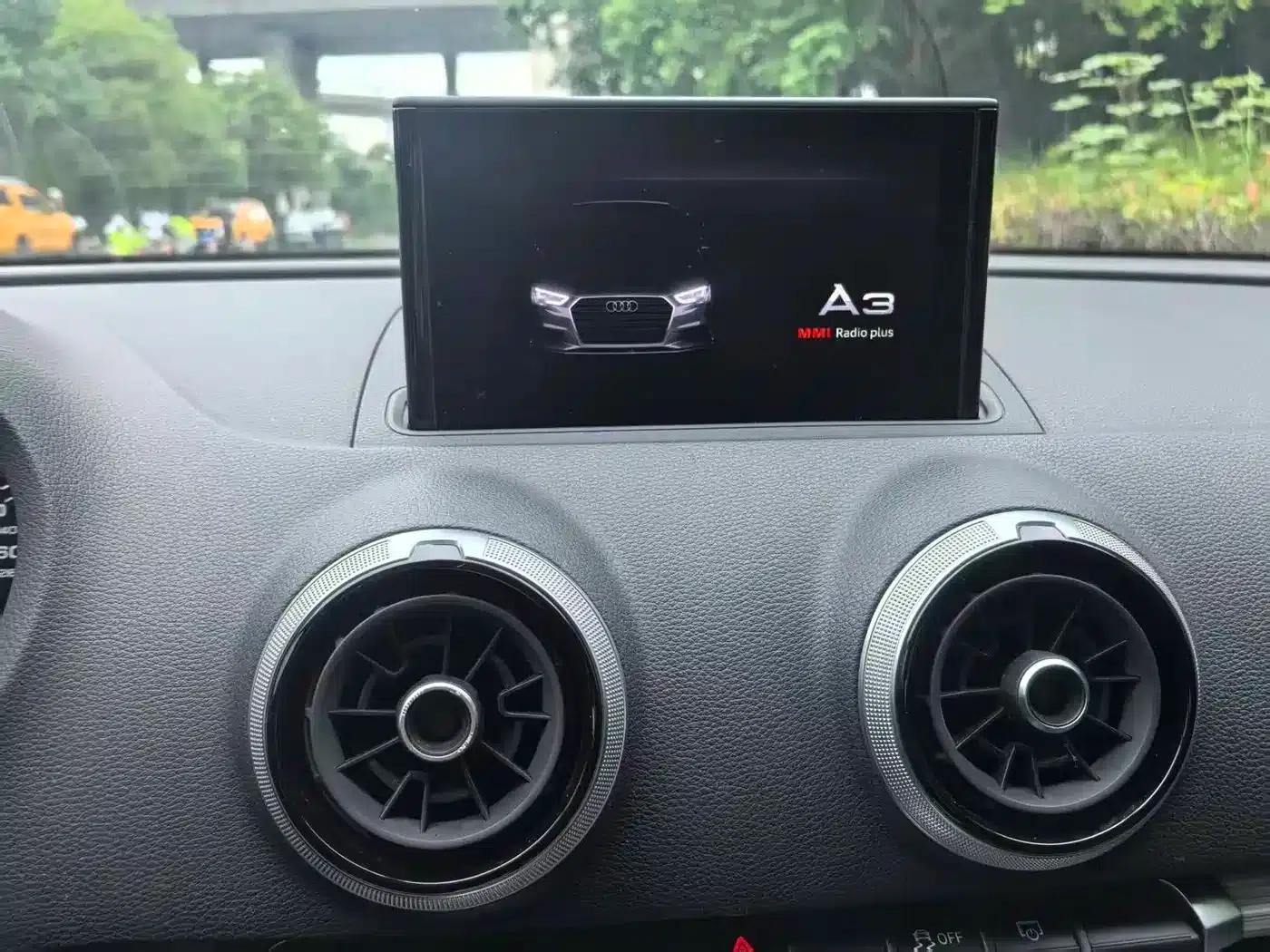 Audi A3 2019 Sportback 35 TFSI Sport (China VI Emission Standard) — миниатюра 12