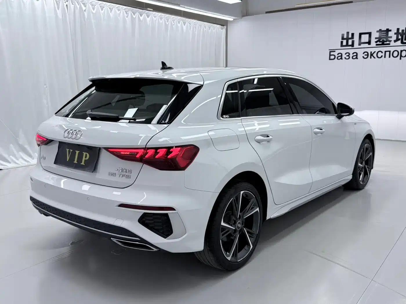 Audi A3 2023 Sportback 35 TFSI Fashion Sport — миниатюра 6