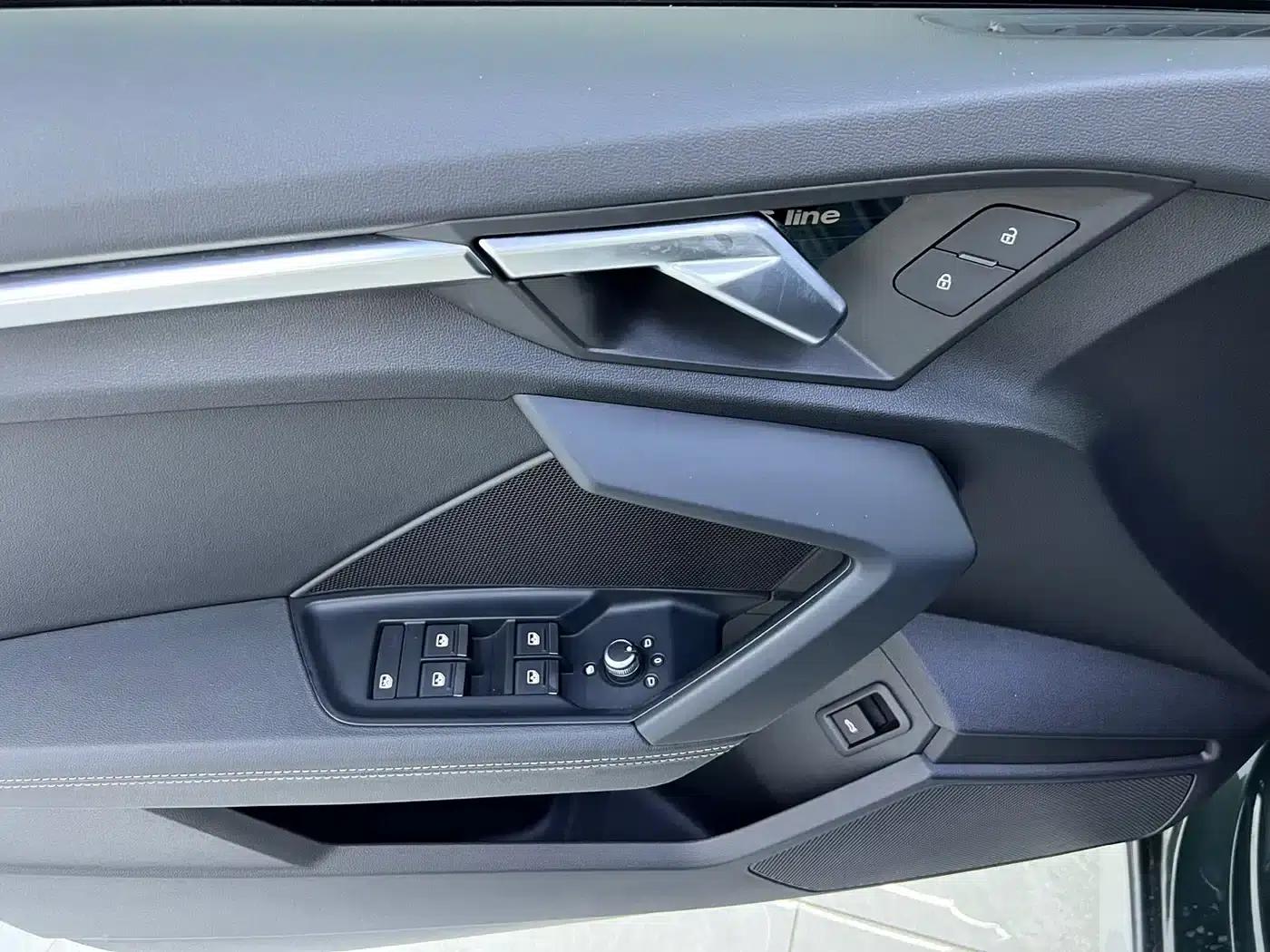 2022 Audi A3 A3L Limousine 35 TFSI Fashion Sport — миниатюра 4