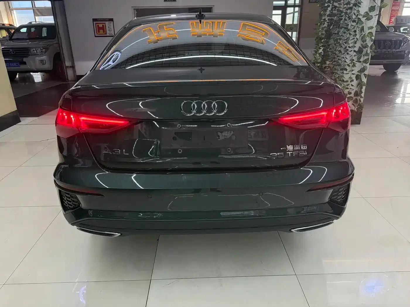 Audi A3 2021 Sportback 35 TFSI Fashion Sport — миниатюра 5