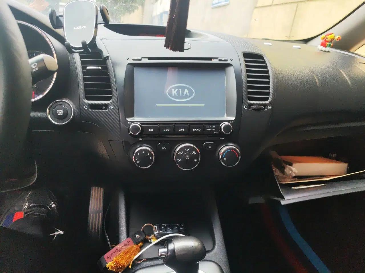 Kia K3 2013 1.6L Automatic GLS — миниатюра 13