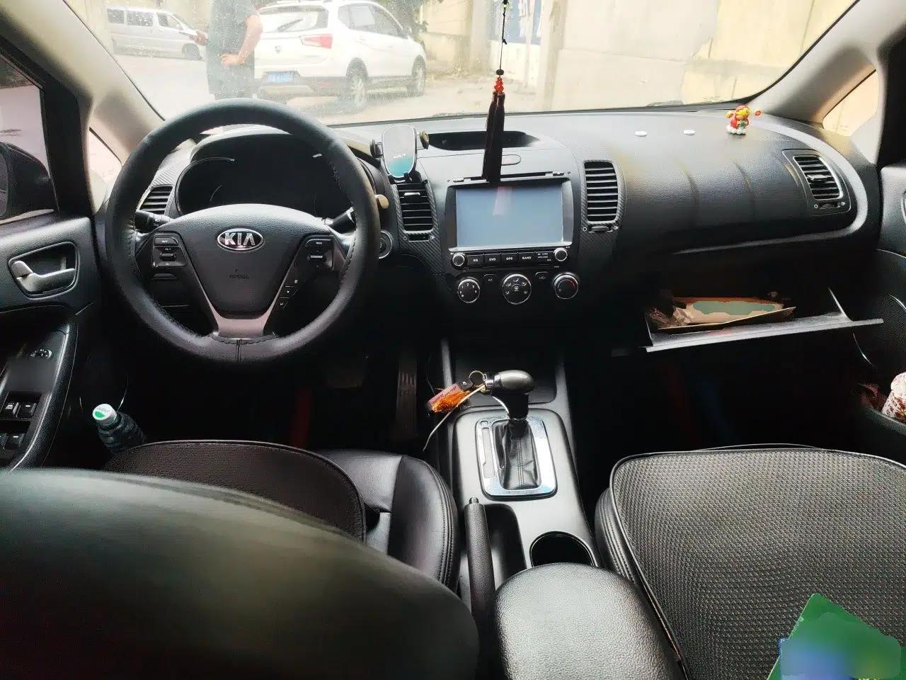 Kia K3 2013 1.6L Automatic GLS — миниатюра 9