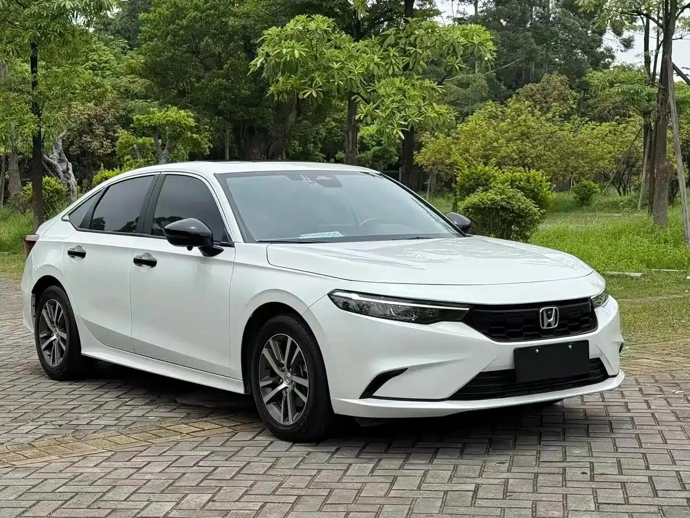 Stylish 2023 240TURBO CVT Tech Edition — миниатюра 3