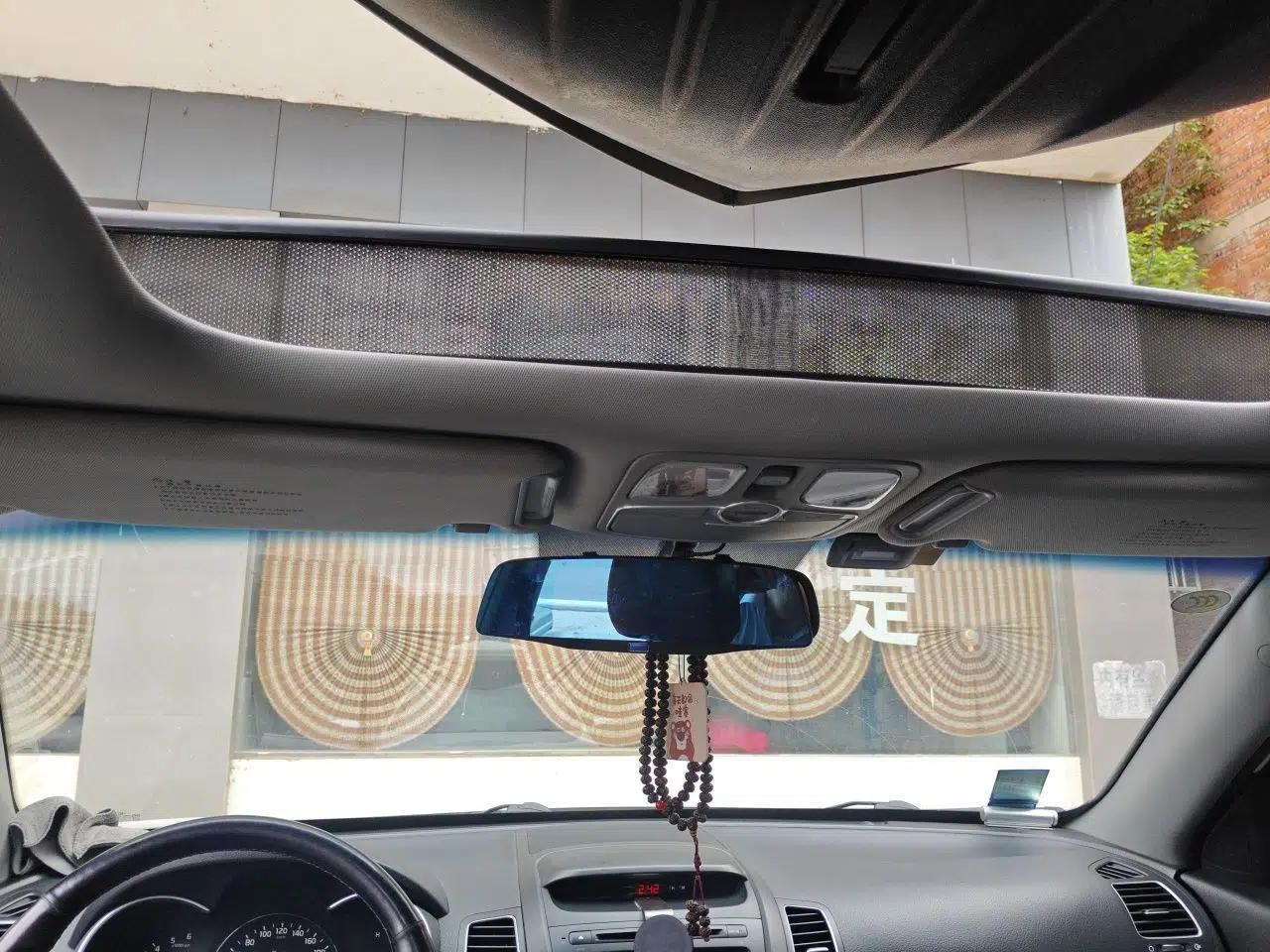 Kia Sorento 2013 2.2T 7-seat Diesel Luxury Edition — миниатюра 18