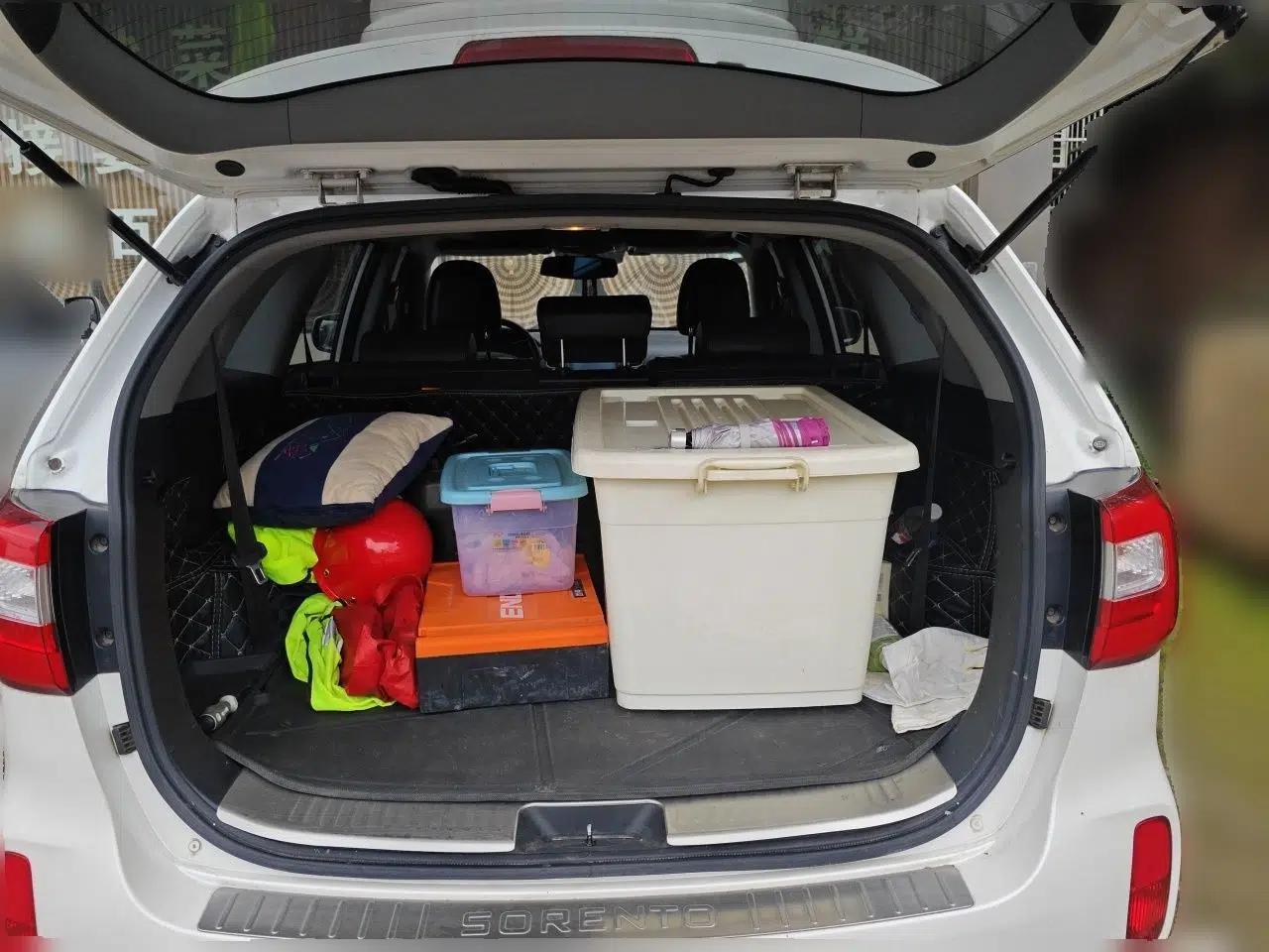 Kia Sorento 2013 2.2T 7-seat Diesel Luxury Edition — миниатюра 19