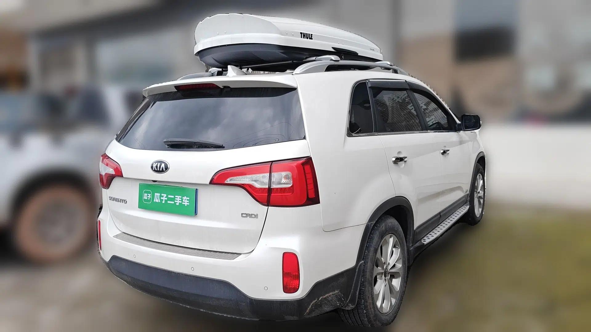 Kia Sorento 2013 2.2T 7-seat Diesel Luxury Edition — миниатюра 6
