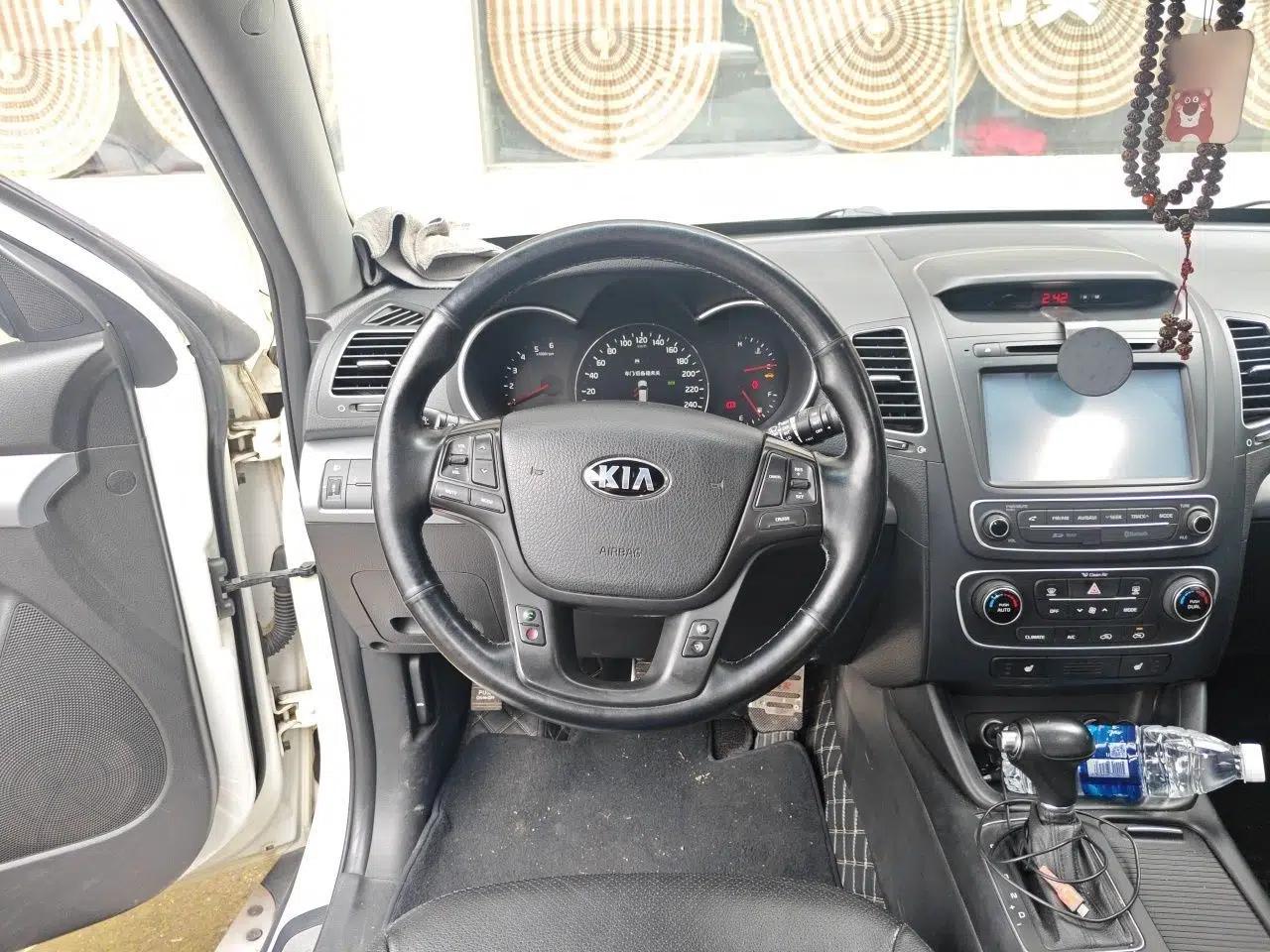 Kia Sorento 2013 2.2T 7-seat Diesel Luxury Edition — миниатюра 10