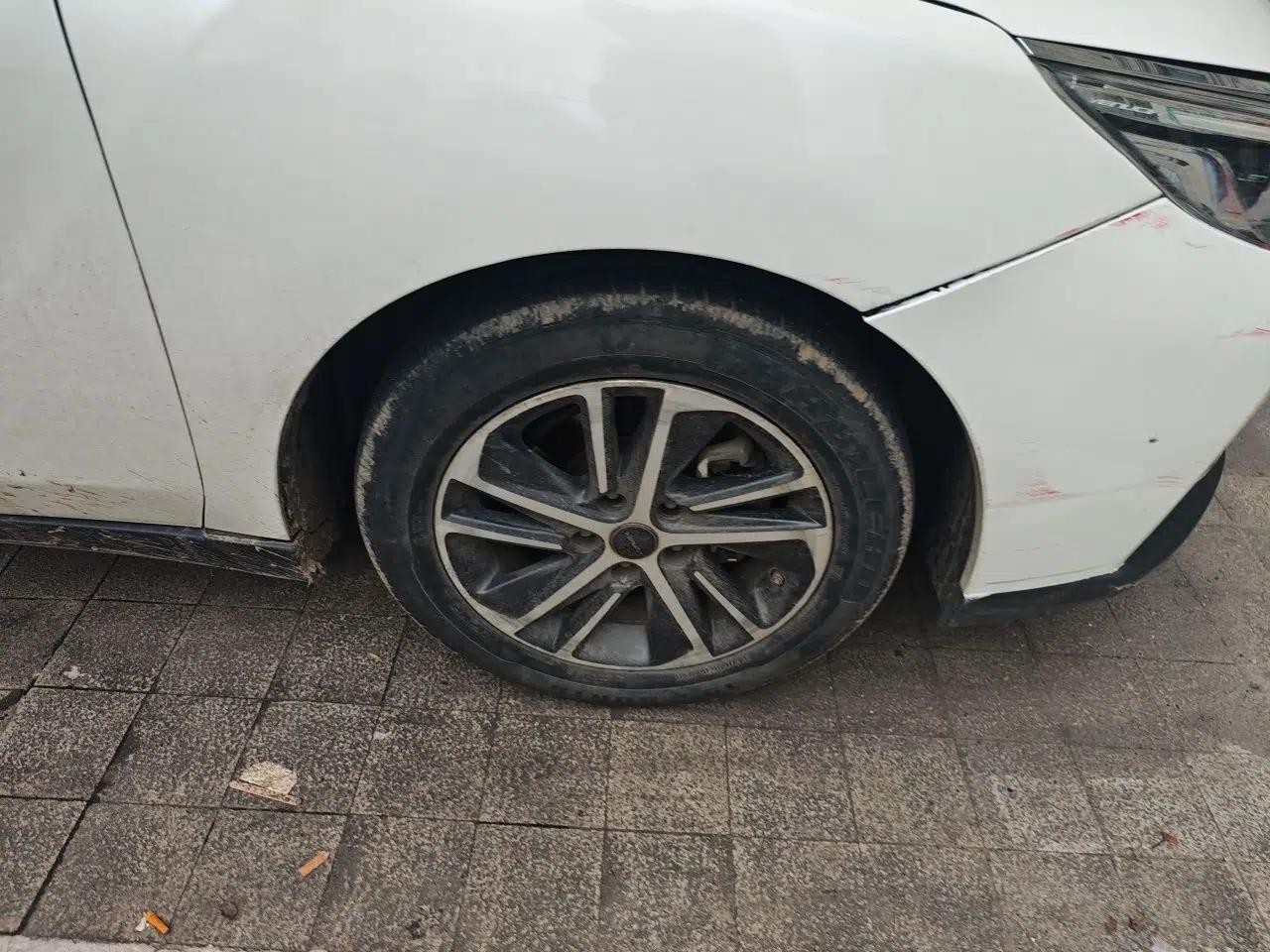 Venucia D60 2020 1.6L XL CVT Enjoyment Edition — миниатюра 8