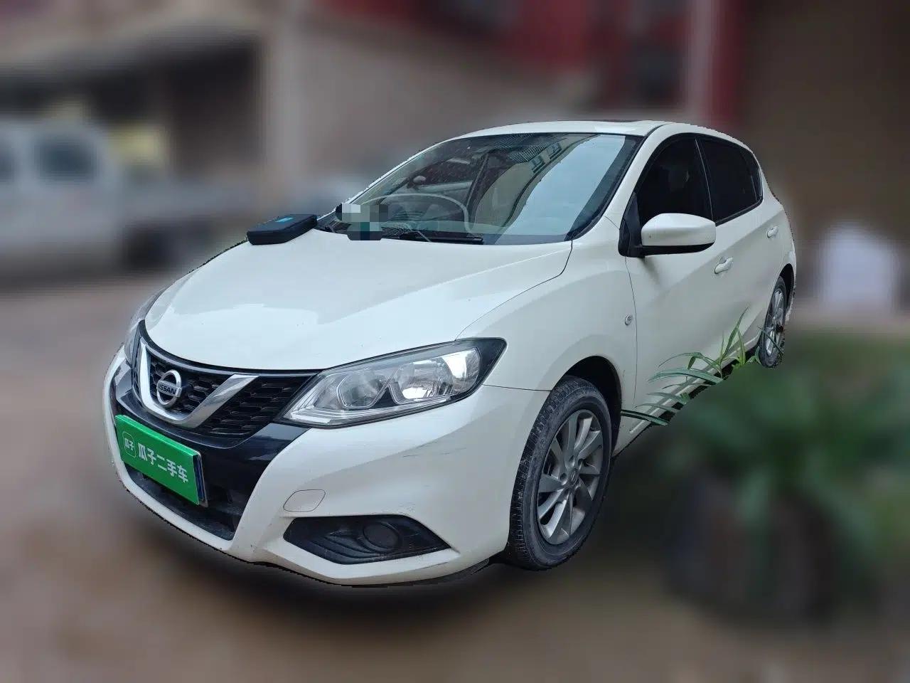 Nissan Tiida 2016 1.6L CVT Cool Dynamic Edition — миниатюра 1