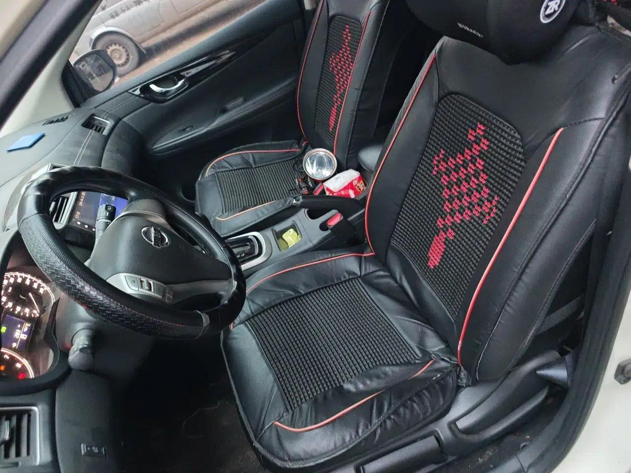 Nissan Tiida 2016 1.6L CVT Cool Dynamic Edition — миниатюра 15
