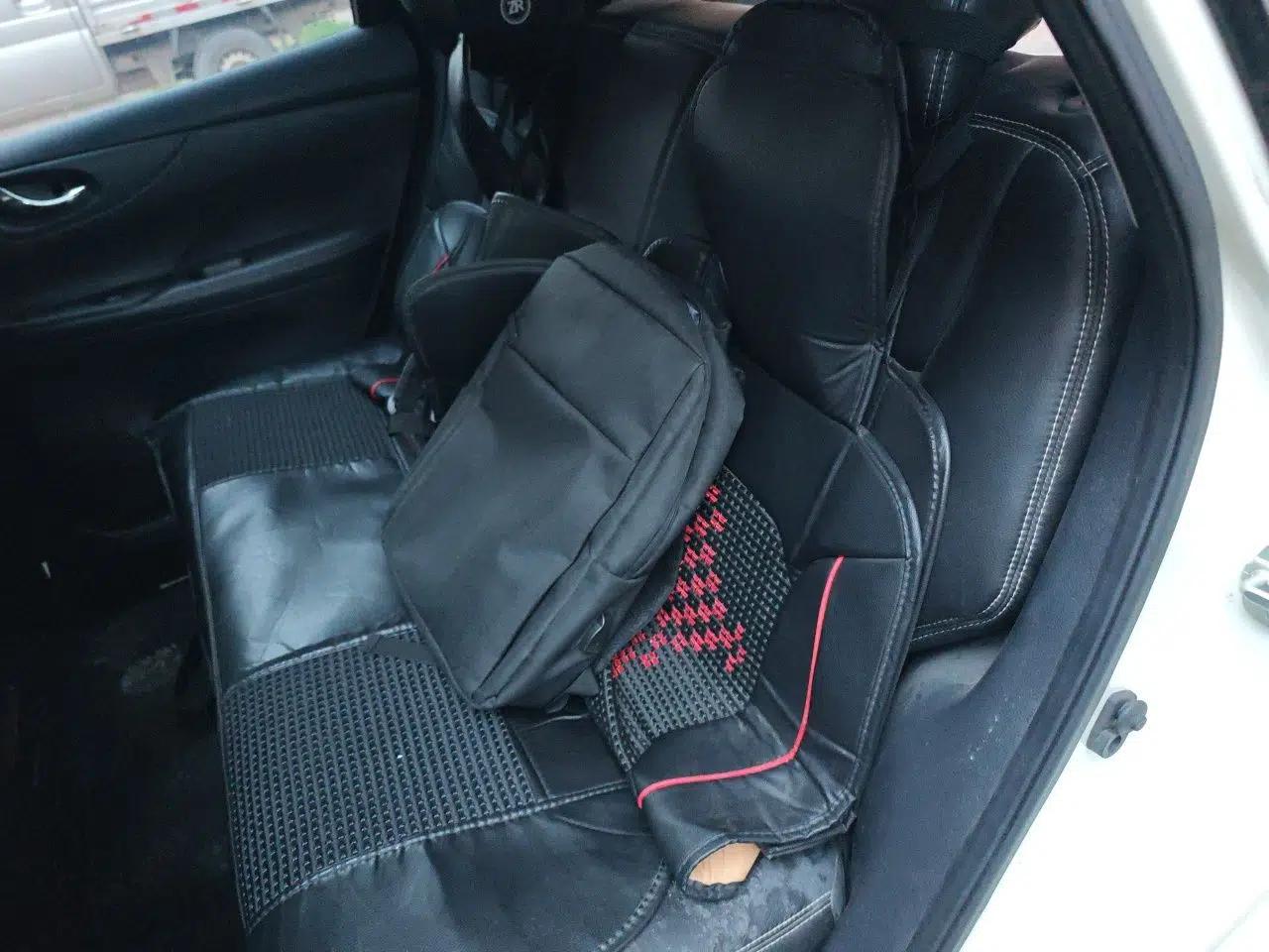 Nissan Tiida 2016 1.6L CVT Cool Dynamic Edition — миниатюра 17