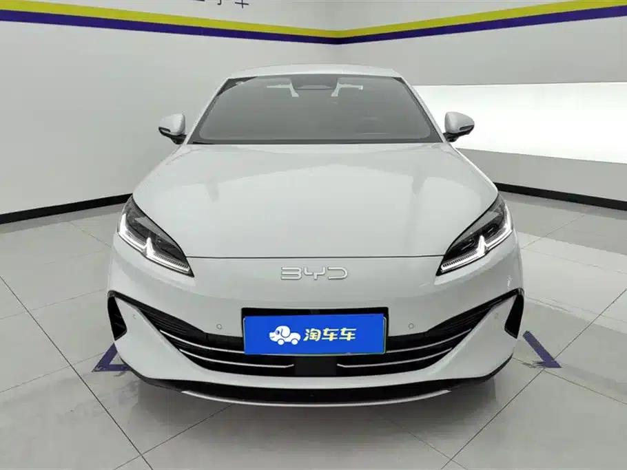 Seal 06 2025 DM-i Intelligent Driving Edition 80KM Luxury Model — миниатюра 2