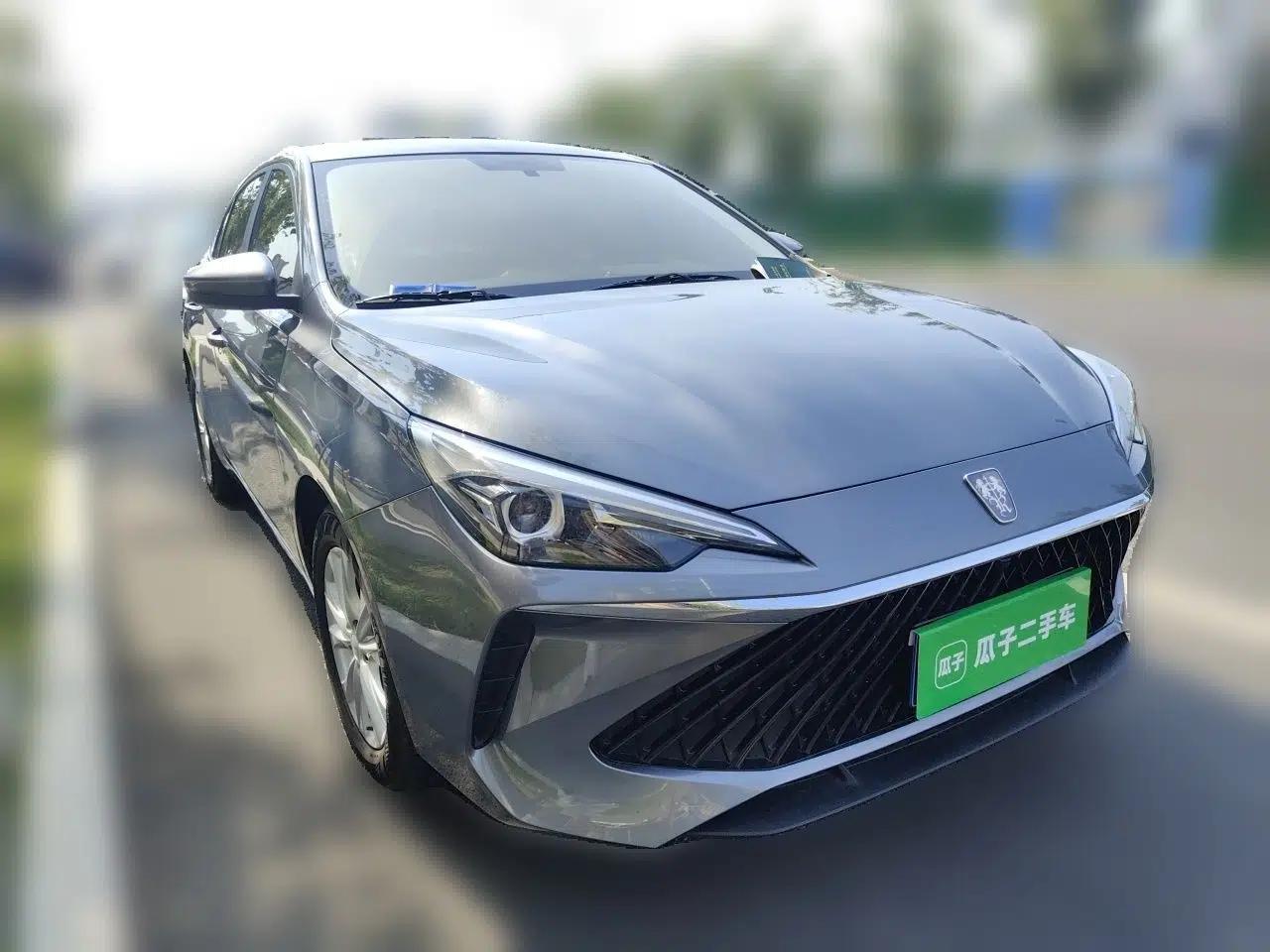 Roewe i5 2023 1.5L CVT Luxury Edition — миниатюра 3
