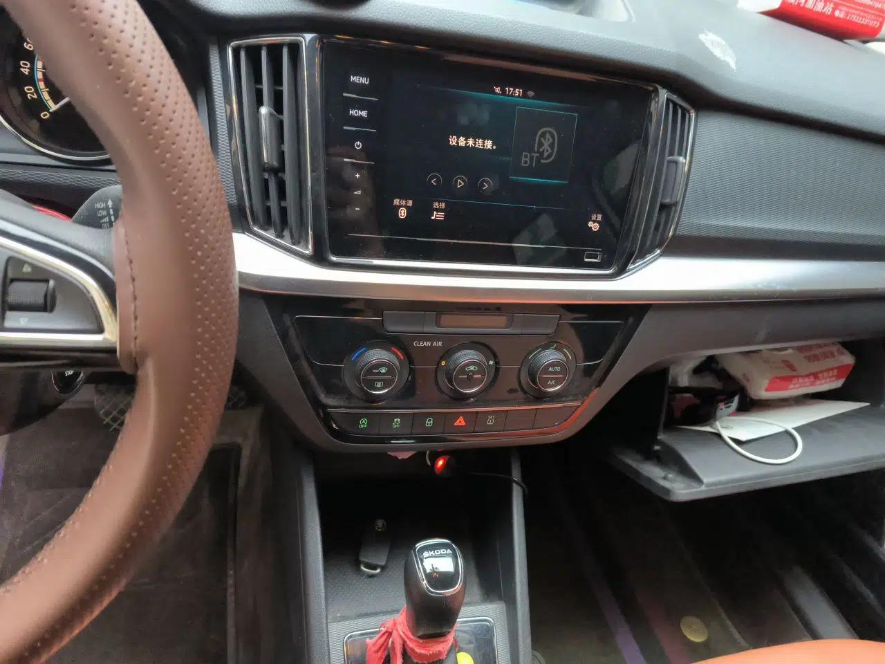 Skoda Kamiq 2020 1.5L Automatic Comfort Edition — миниатюра 13